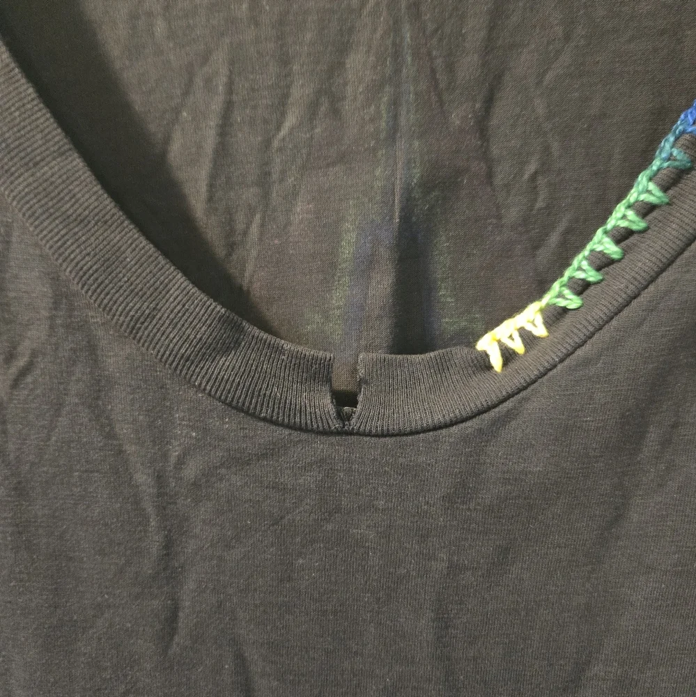 Lauren Moshi Embroidered Lightening Star Elara tee - Picture 5 of 13